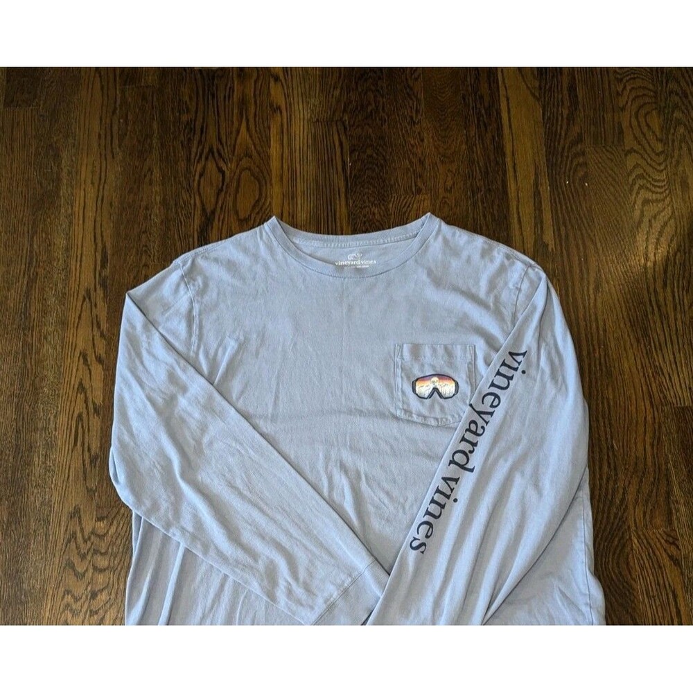 Vineyard Vines Mens Ski Goggles Mountain Scene Long Sleeve Tee Size XL Blue Gray